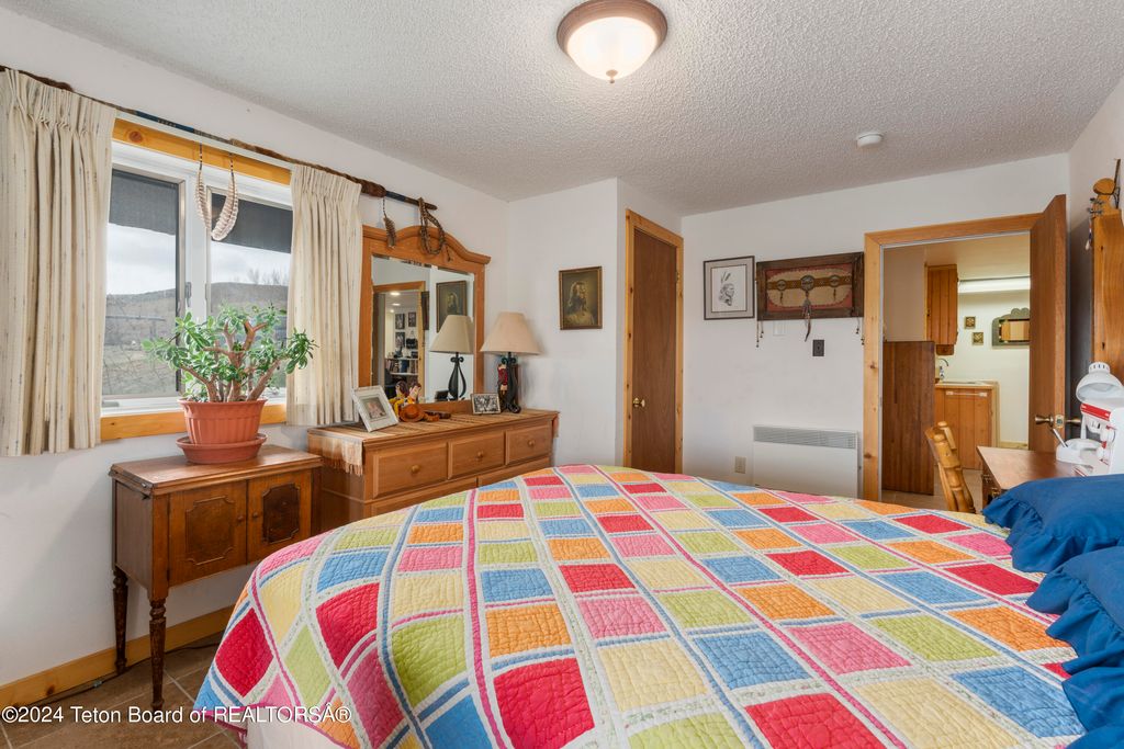 581 E FORK Road, Dubois, WY 82513 photo 60