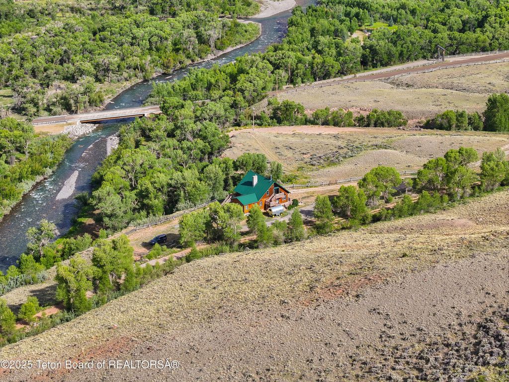 581 E FORK Road, Dubois, WY 82513 photo 70
