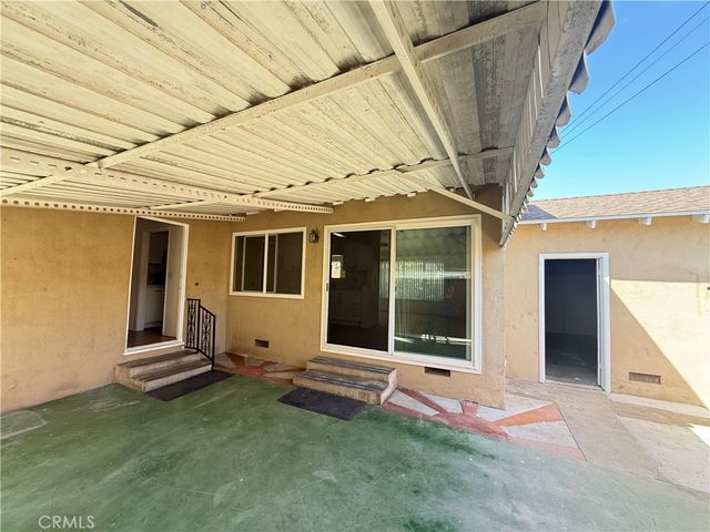 835 W Spruce, West Covina, CA 91790