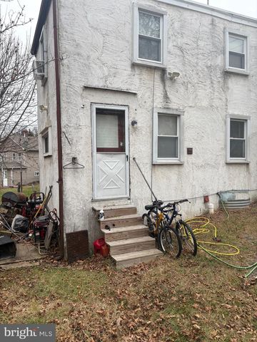 120 DOE RUN RD, Coatesville, PA 19320