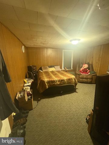 120 DOE RUN RD, Coatesville, PA 19320