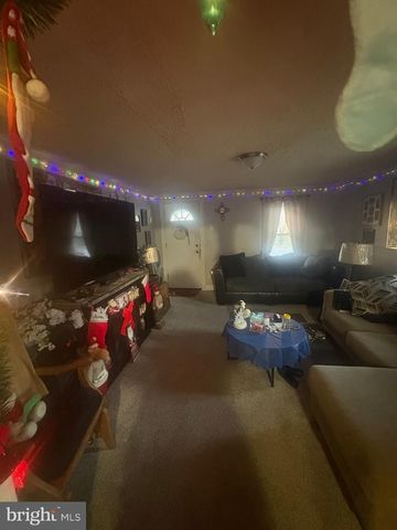 120 DOE RUN RD, Coatesville, PA 19320