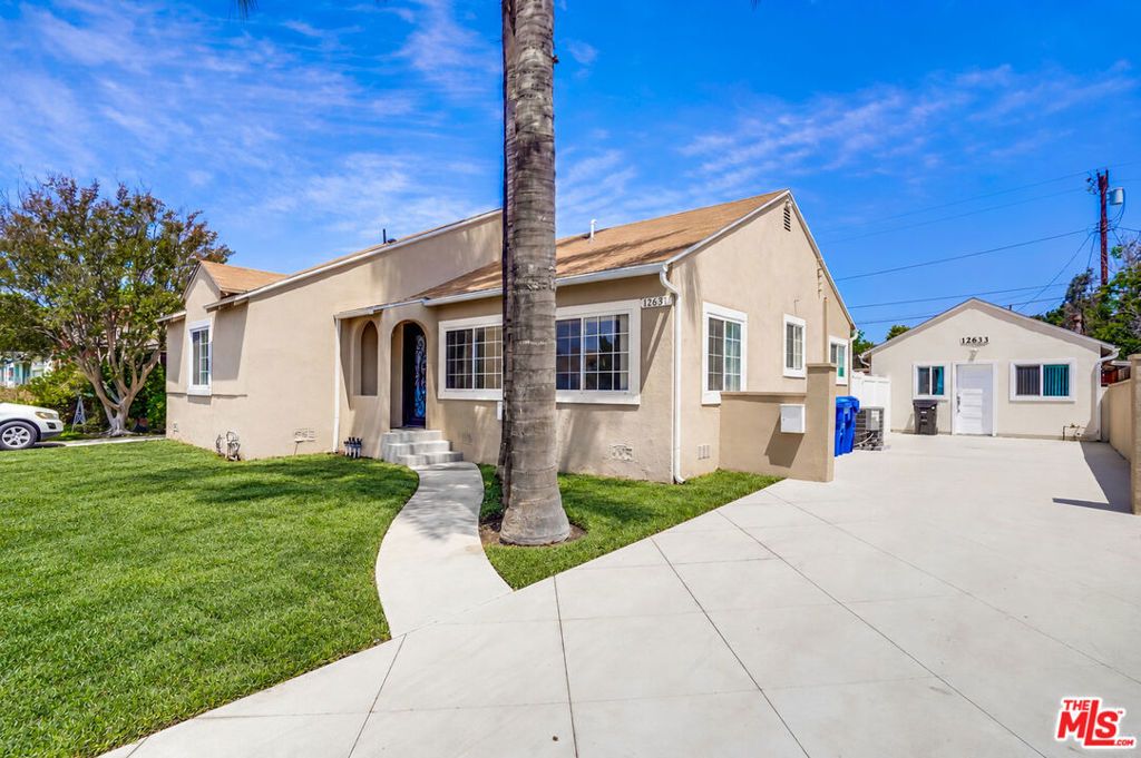 12631 Miranda Street, Valley Village, CA 91607 — photo 4