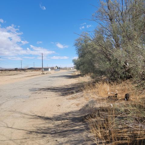 Walpole Avenue, California City, CA 93505