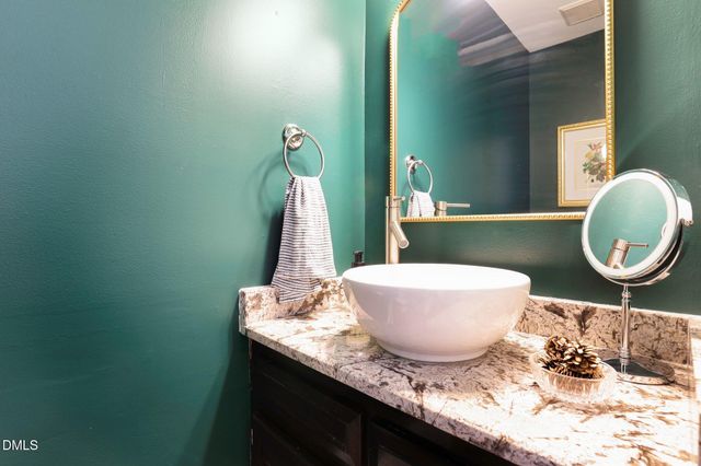 3204 Flintshire Road, Raleigh, NC 27604