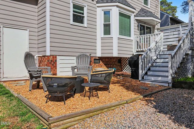 3204 Flintshire Road, Raleigh, NC 27604