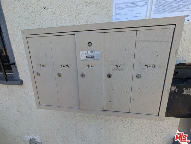 710 W 76th Street, Los Angeles, CA 90044