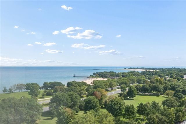 5455 N Sheridan Road 1812, Chicago, IL 60640