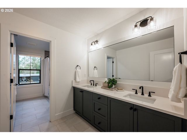 2764 GLEN HAVEN Rd, Lake Oswego, OR 97034