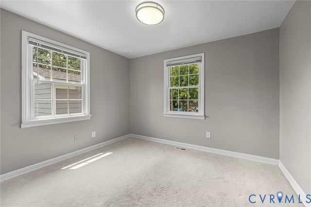 2307 Whitcomb St, Richmond, VA 23223