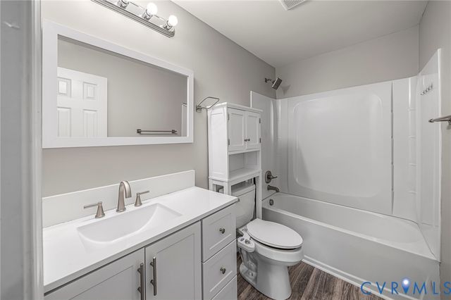 2307 Whitcomb St, Richmond, VA 23223