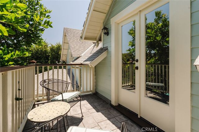 2968 Tyburn Street, Los Angeles, CA 90039