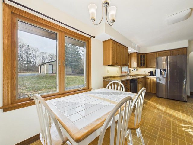 W180N8607 Town Hall ROAD, Menomonee Falls, WI 53051