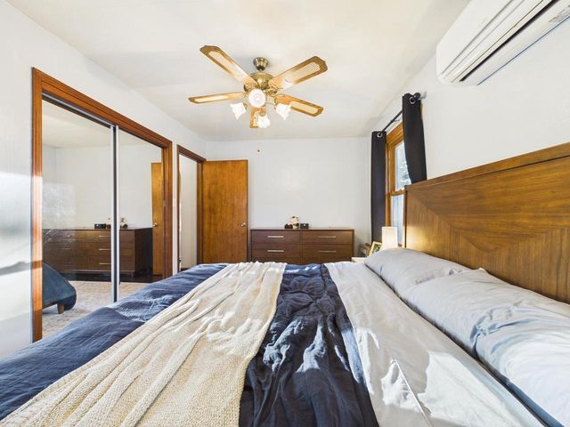 W180N8607 Town Hall ROAD, Menomonee Falls, WI 53051