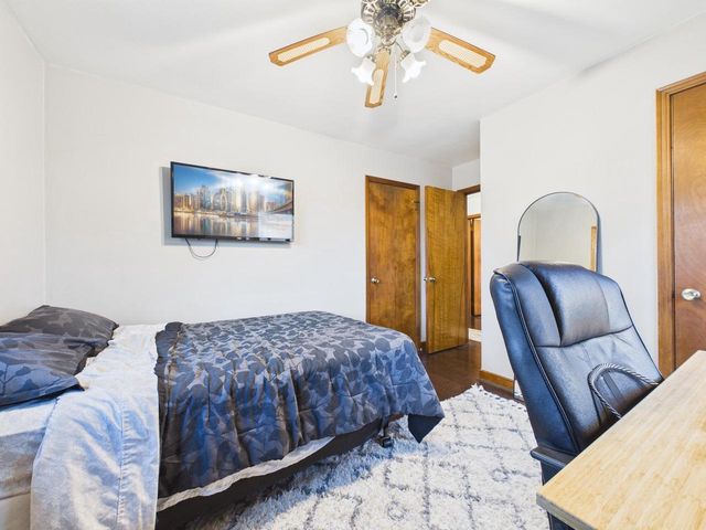 W180N8607 Town Hall ROAD, Menomonee Falls, WI 53051