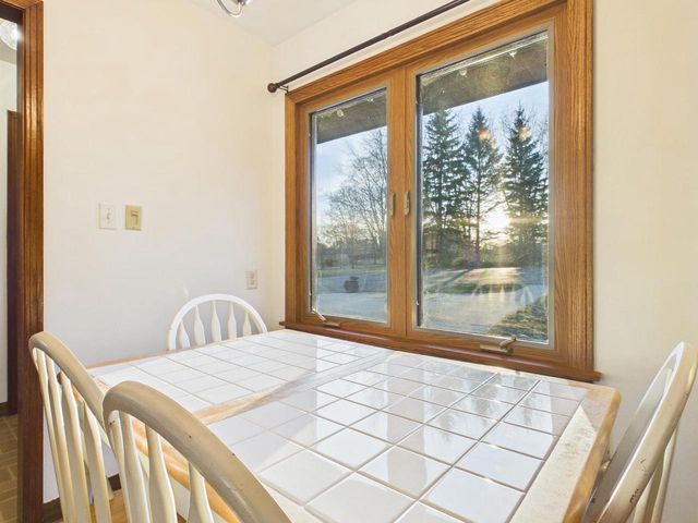 W180N8607 Town Hall ROAD, Menomonee Falls, WI 53051