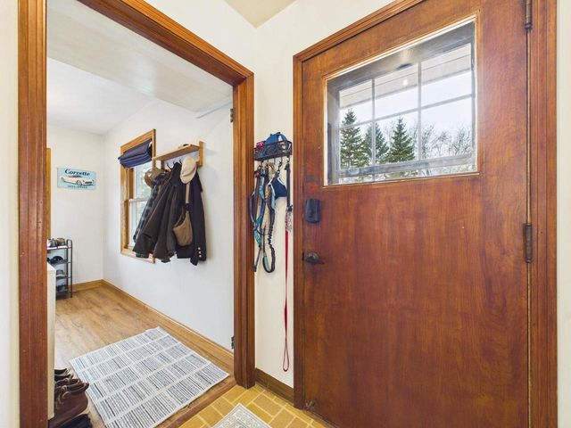 W180N8607 Town Hall ROAD, Menomonee Falls, WI 53051