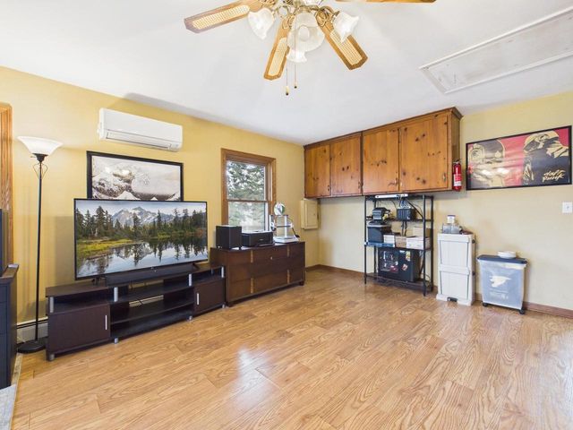 W180N8607 Town Hall ROAD, Menomonee Falls, WI 53051