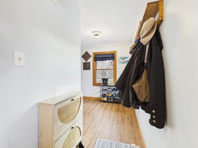 W180N8607 Town Hall ROAD, Menomonee Falls, WI 53051