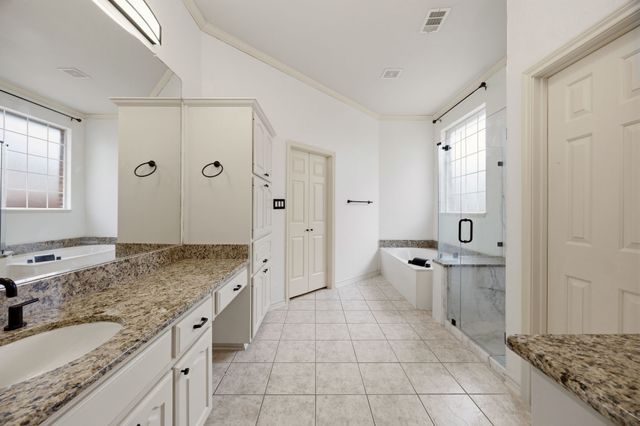 2001 Fleming Drive, Mckinney, TX 75072