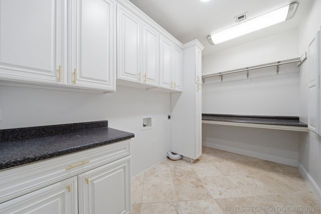 1706 Kings Road, Okmulgee, OK 74447