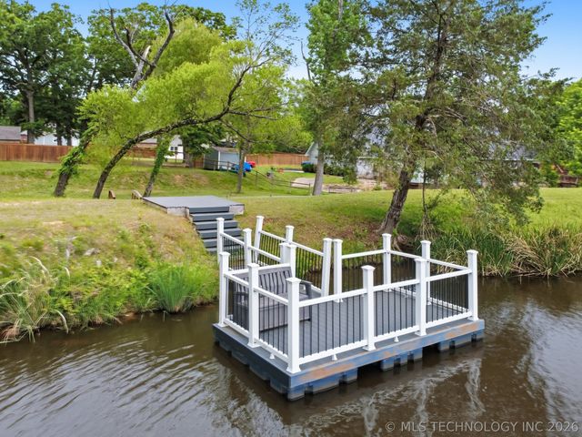 1706 Kings Road, Okmulgee, OK 74447