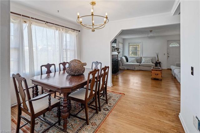 624 52 E ByPass, Pilot Mountain, NC 27041