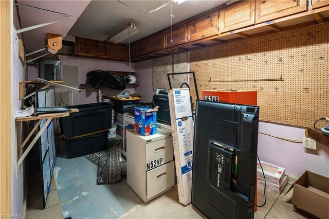 624 52 E ByPass, Pilot Mountain, NC 27041