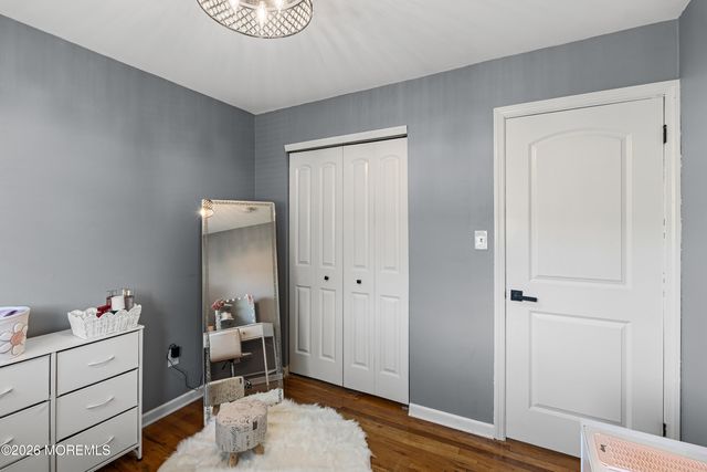7 Oxford Road, Manalapan, NJ 07726