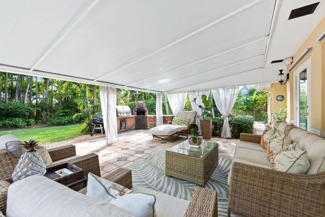 1030 Polk Street, Hollywood, FL 33019