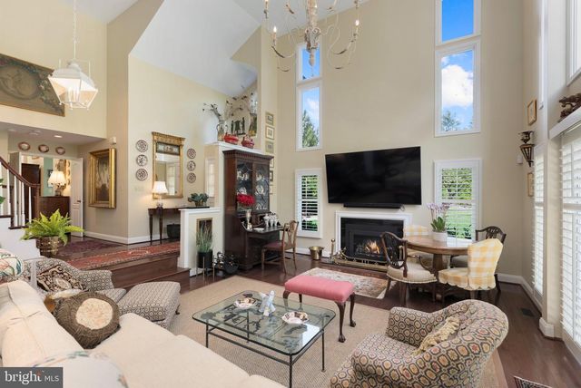 1 OLD BOXWOOD LN, Lutherville Timonium, MD 21093