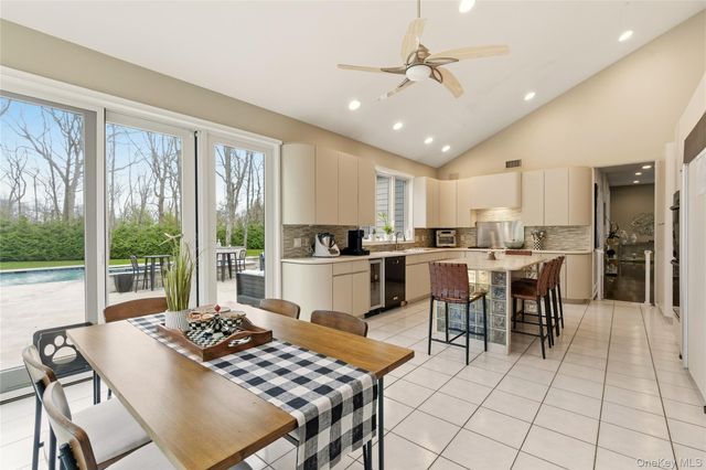 50 Tall Oak Crescent, Oyster Bay Cove, NY 11791