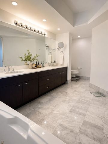 3640 Yacht Club Dr 502, Aventura, FL 33180