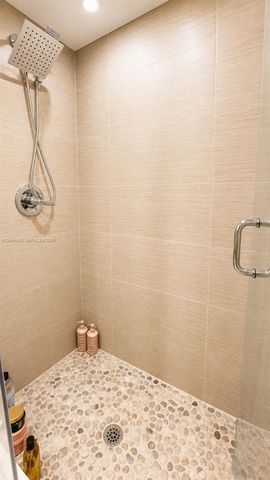 3640 Yacht Club Dr 502, Aventura, FL 33180