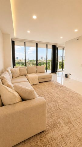 3640 Yacht Club Dr 502, Aventura, FL 33180