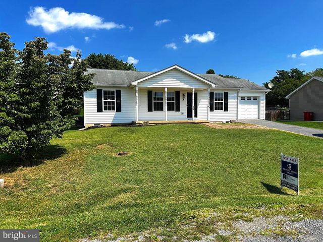 94 ESCALADE LN, Martinsburg, WV 25403