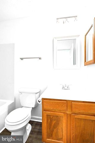 94 ESCALADE LN, Martinsburg, WV 25403