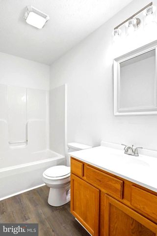 94 ESCALADE LN, Martinsburg, WV 25403