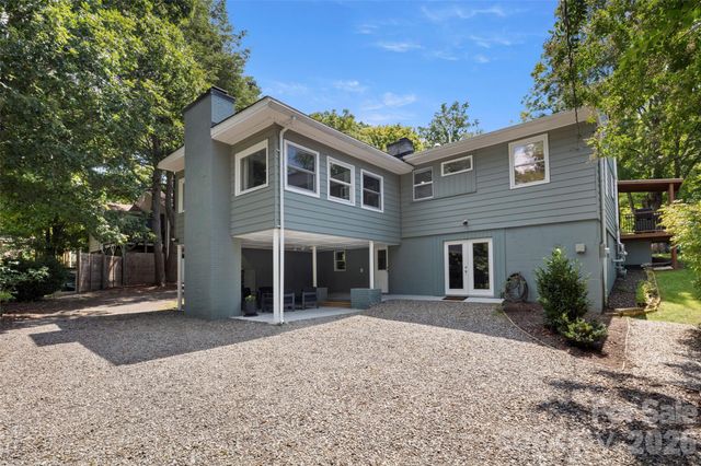 33 Maywood Road, Asheville, NC 28804