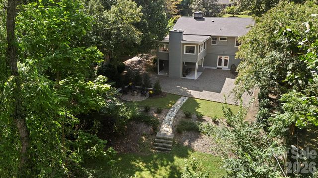 33 Maywood Road, Asheville, NC 28804