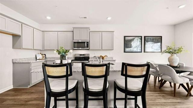 245 Sound Circle, Stockbridge, GA 30281