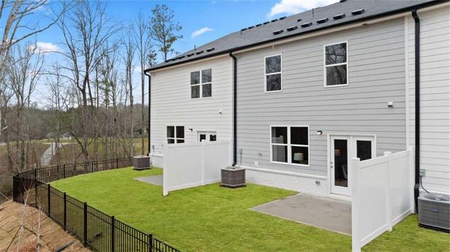 245 Sound Circle, Stockbridge, GA 30281