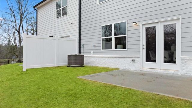 245 Sound Circle, Stockbridge, GA 30281