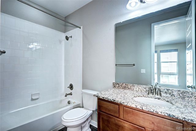 11915 Skyview Lane, Broomfield, CO 80021