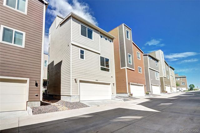 11915 Skyview Lane, Broomfield, CO 80021