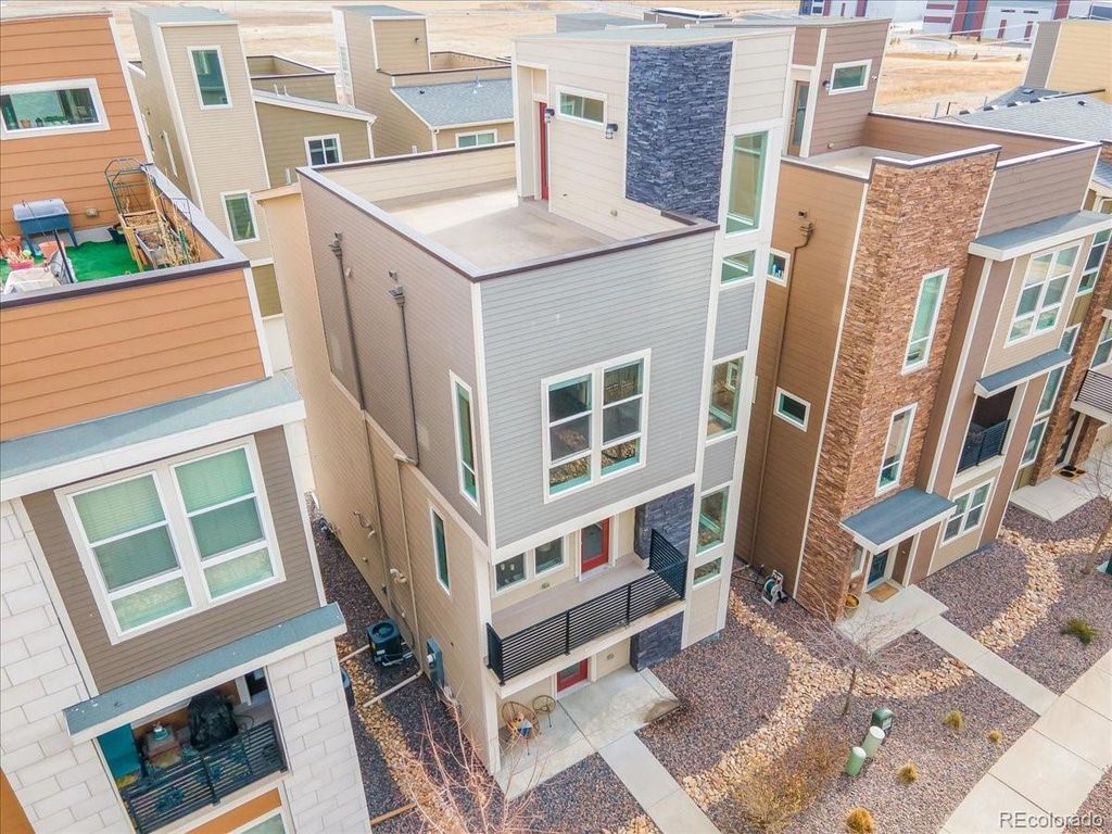 11915 Skyview Lane, Broomfield, CO 80021