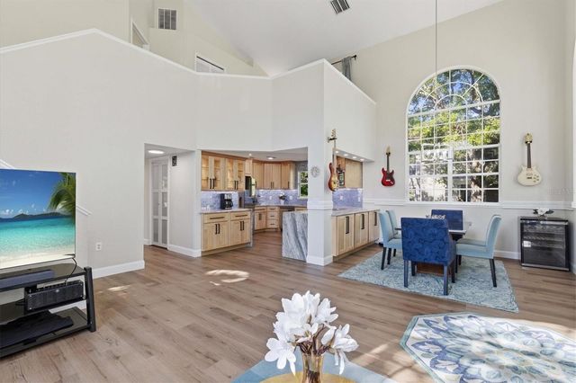 385 N CAROLINA AVENUE, Palm Harbor, FL 34683