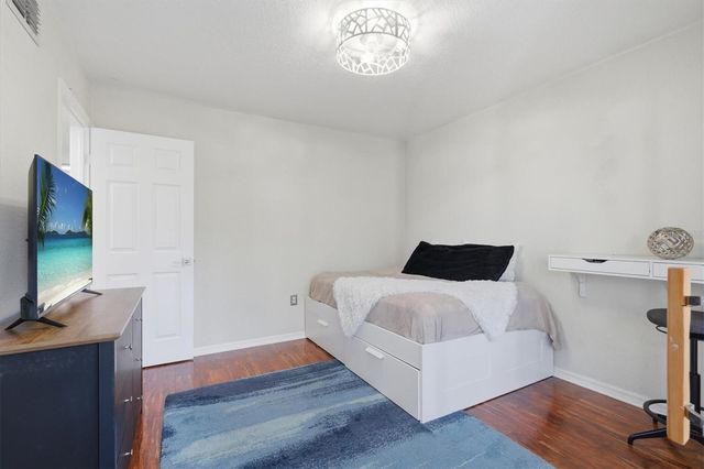 385 N CAROLINA AVENUE, Palm Harbor, FL 34683