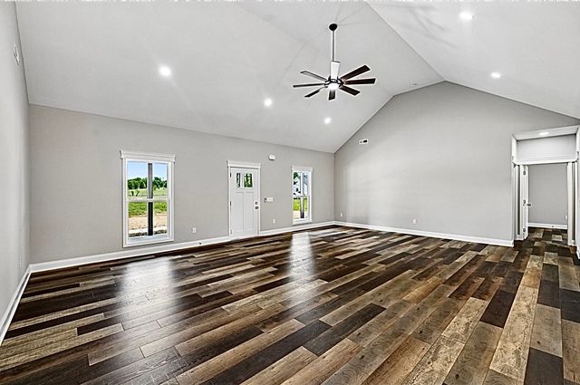 132 Whitaker Road, Shelbyville, TN 37160