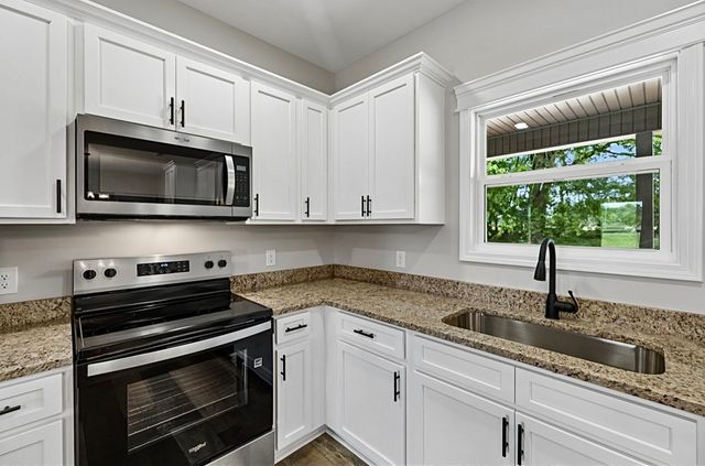 132 Whitaker Road, Shelbyville, TN 37160